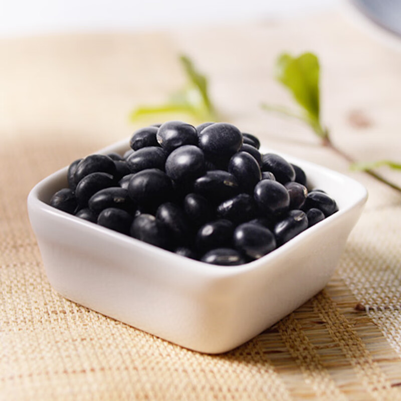 绿帝黑豆表面光滑颗颗饱满大小均匀色泽乌黑香味醇厚豆香馥郁400g高清大图