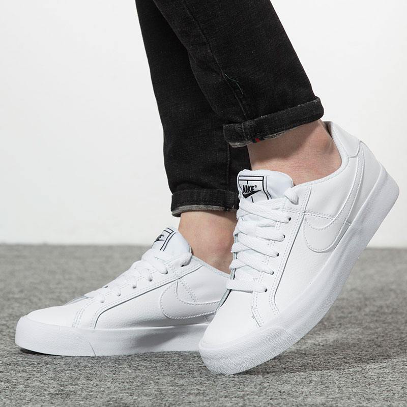 Nike/耐克 女鞋 2020年新款 Nike Court Royale AC 运动休闲小白鞋 AO2810-102