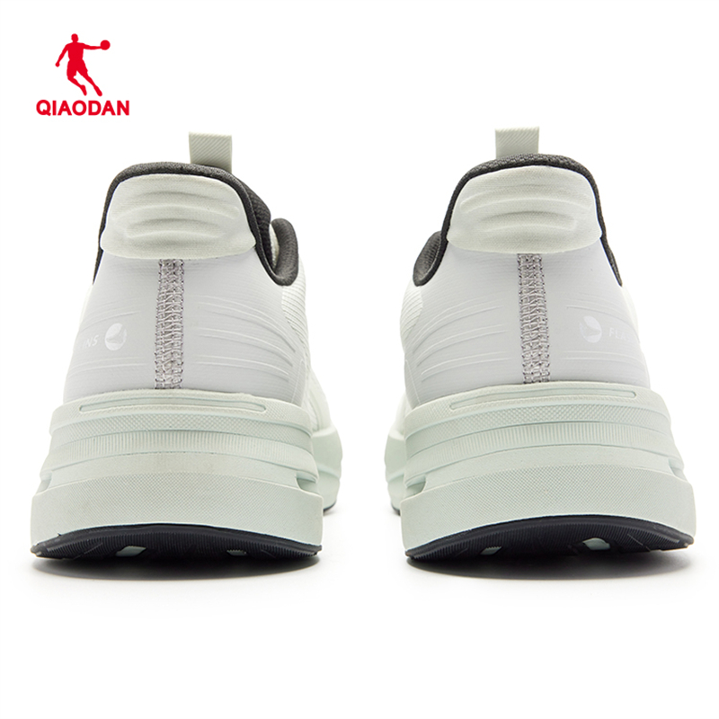 乔丹 跑步鞋男款2025夏季透气缓震户外软底综训运动鞋 QDE183253807皓月灰/芦灰绿高清大图