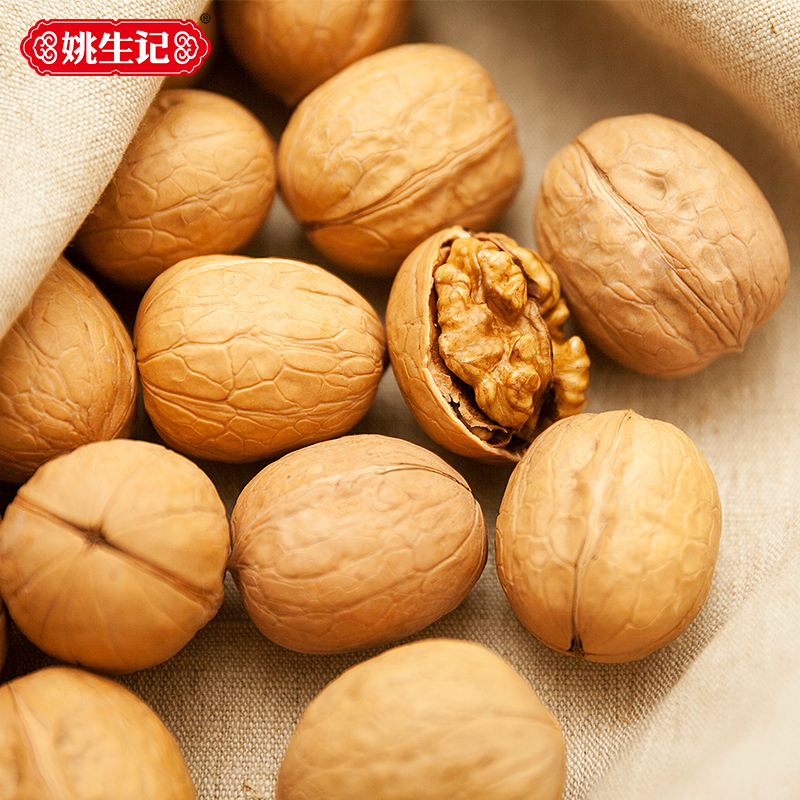 姚生记 原味新疆薄皮核桃228g 阿克苏大核桃 生干坚果零食