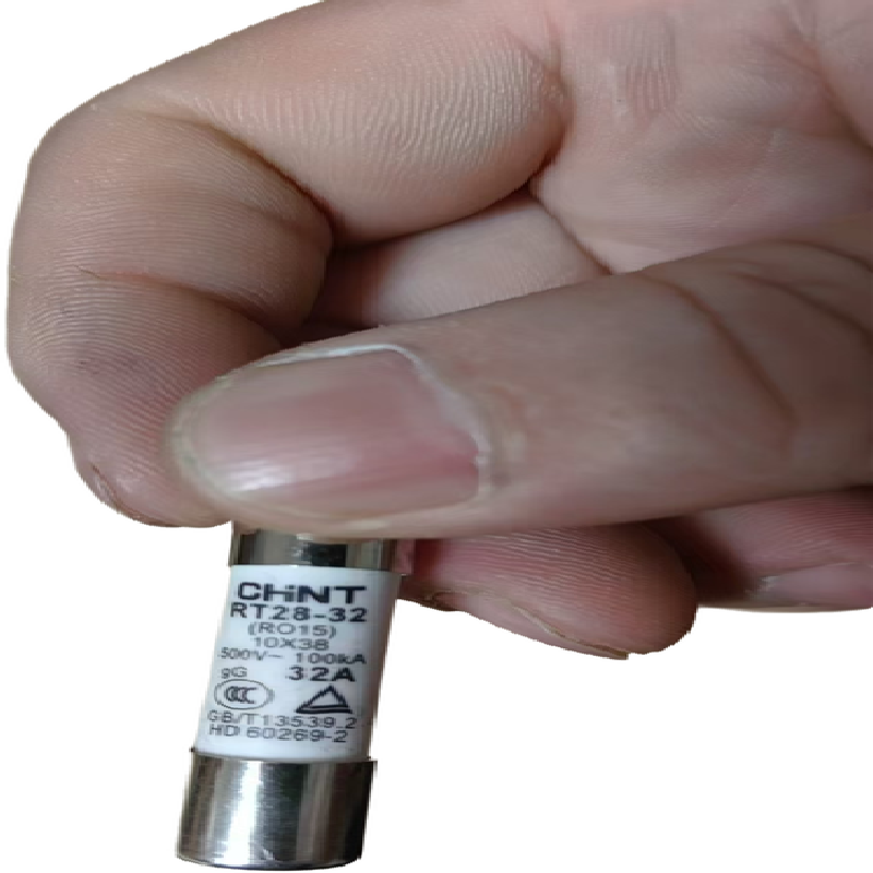 电阻保险丝 规格：18*32mm 单位：个