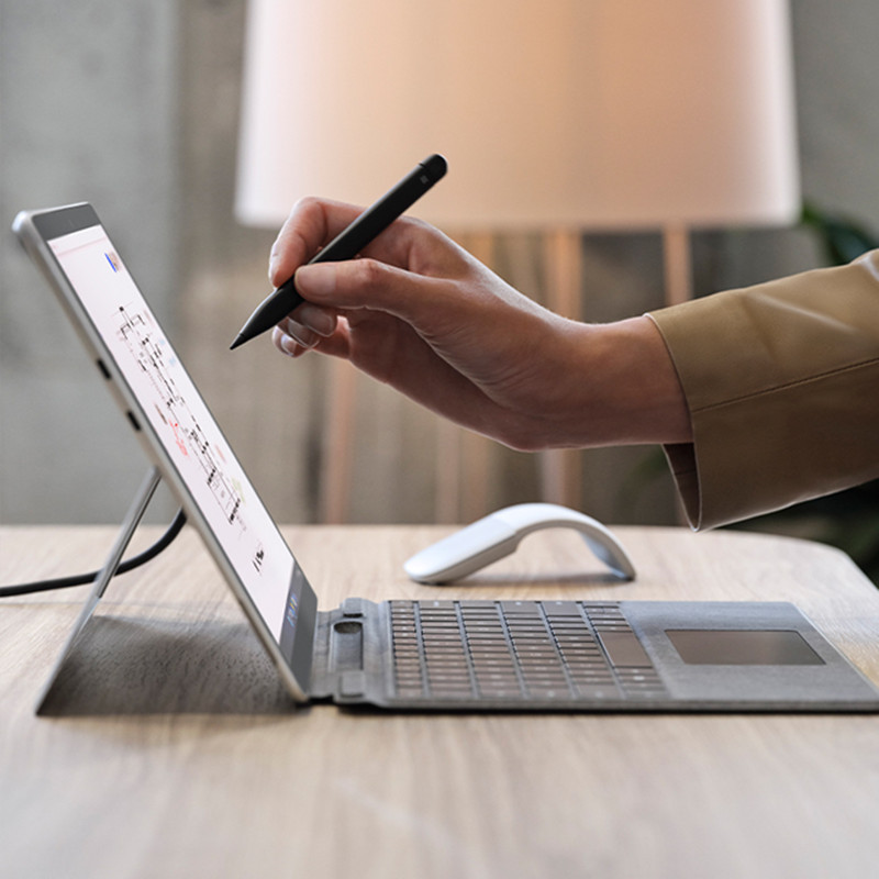 微软(Microsoft)Surface Pro8 LTE增强版 11代i5 -1135G7 16G 256G 13英寸二合一平板电脑 亮铂金 超窄边框触屏 轻薄本笔记本电脑