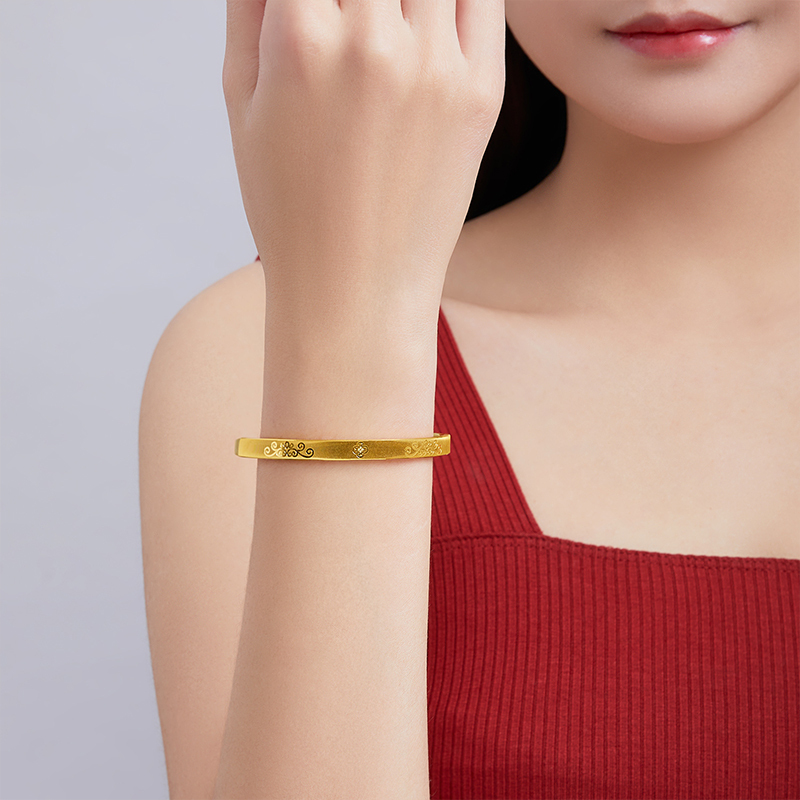 周六福zhouliufu黄金手镯女足金计价国潮花开富贵如意繁华镯子送礼