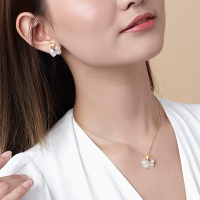 Fei Liu 14K金新疆和田玉吊坠项链锁骨链女款配镀金银链兰花系列