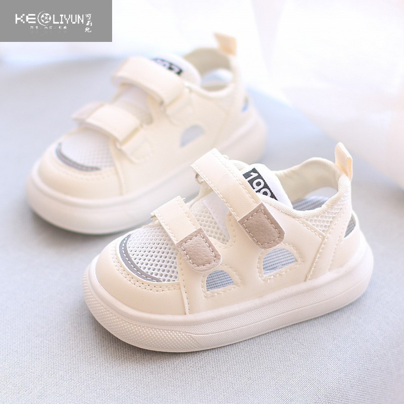 可莉允儿童凉鞋