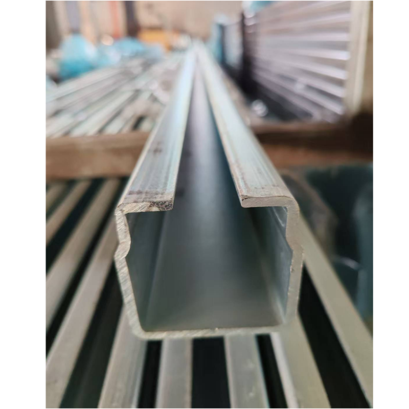 C型钢滑道 C40*40*6000 厚度4.0 单位:根 货期15天高清大图