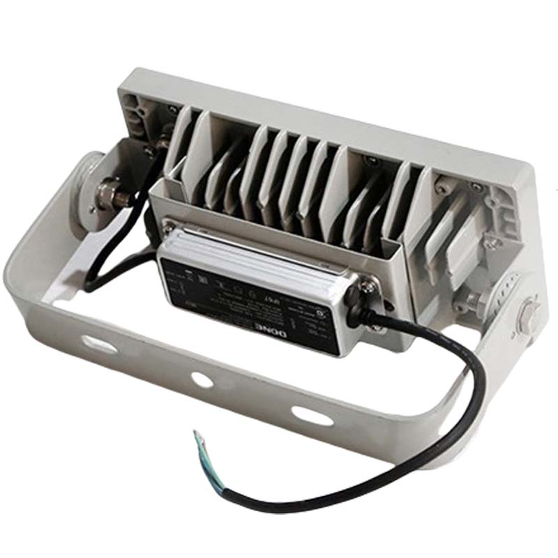 西瑞思-LED投光灯 防爆灯 探照灯XRS-TDS/个高清大图