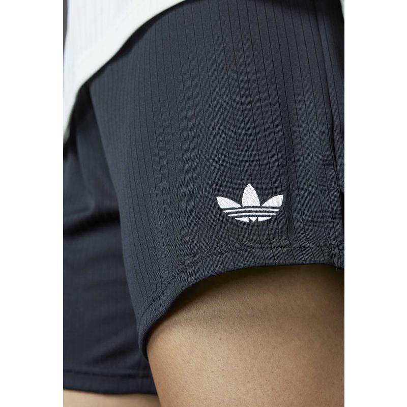 Adidas女款运动裤快干透气弹性腰围设计适合足球及日常运动高清大图