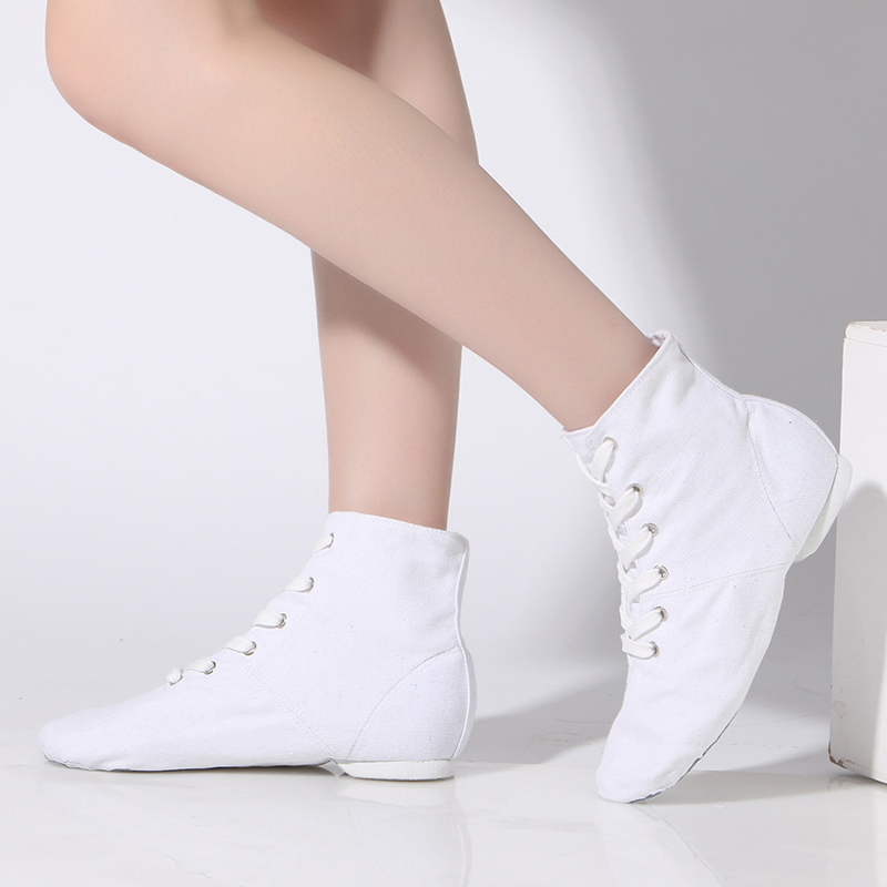 高帮爵士舞鞋男女现代民族舞蹈鞋芭蕾软底鞋帆布瑜伽练功鞋成人靴