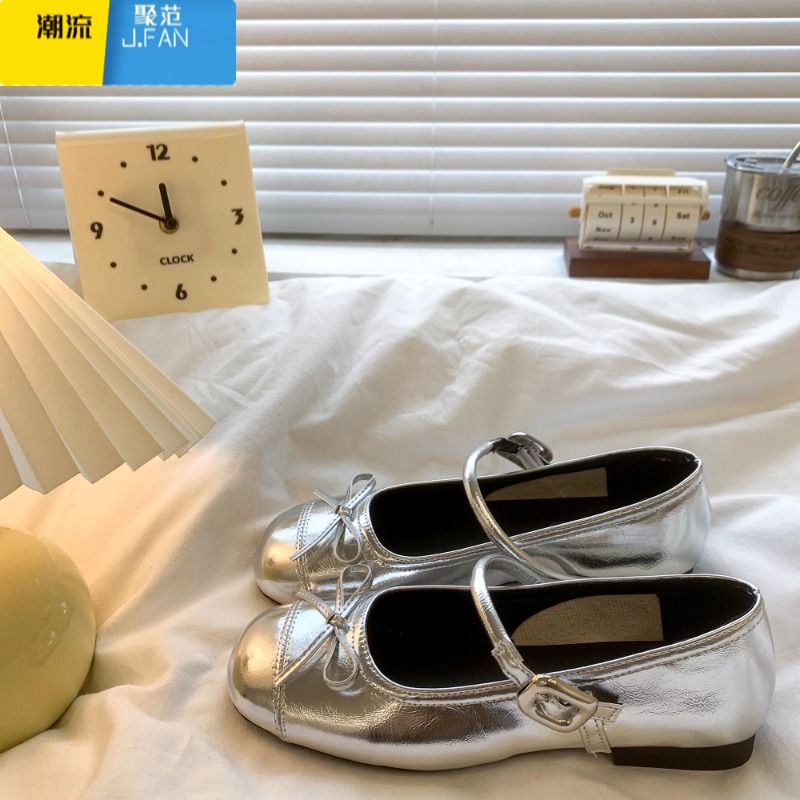 聚范银色圆头低跟玛丽珍单鞋女2024新款夏季法式配裙子浅口小皮鞋平底高清大图