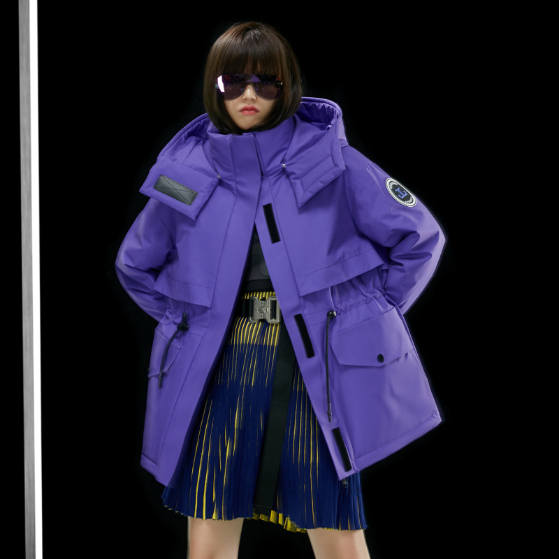 波司登2020年新款马卡龙色法国艺术大师联名款羽绒服女B00143414