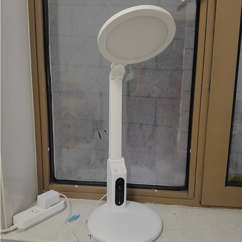西瑞思 LED台灯 XRS-D5TG 个高清大图