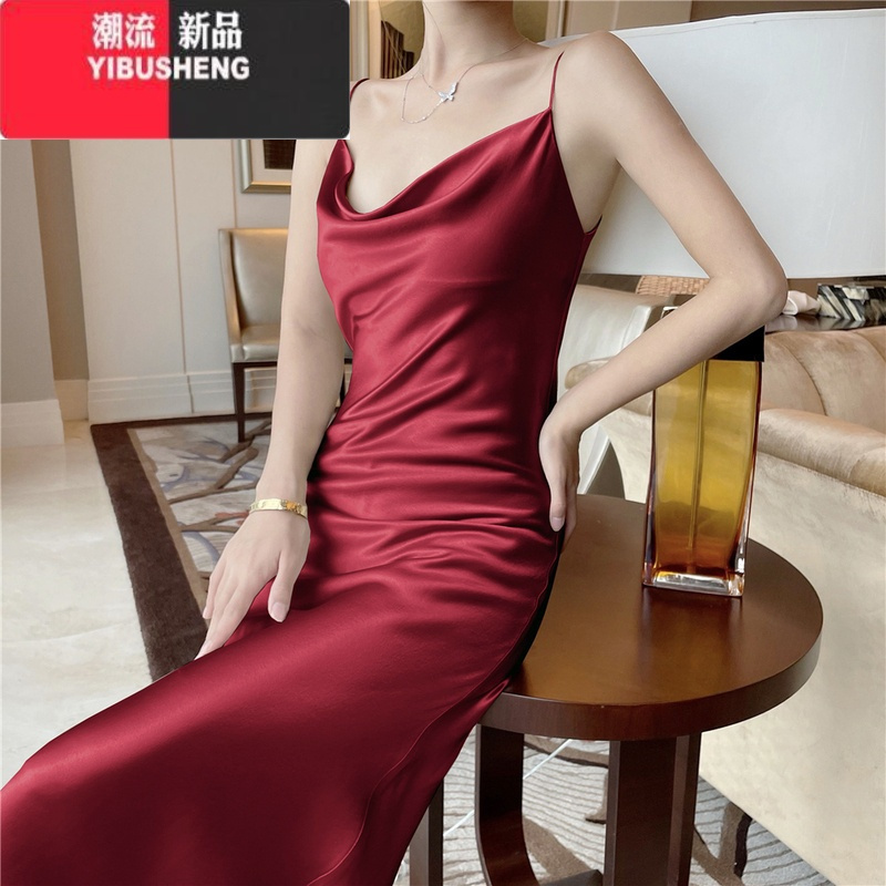 YIBUSHENG法式长款醋酸缎面荡领高级设计感小众外穿性感吊带连衣裙西装内搭