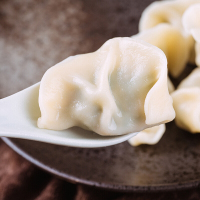 大娘水饺手工捏制荠菜猪肉饺 800g(蒸饺 饺子 煎饺 锅贴 早餐 火锅食材)