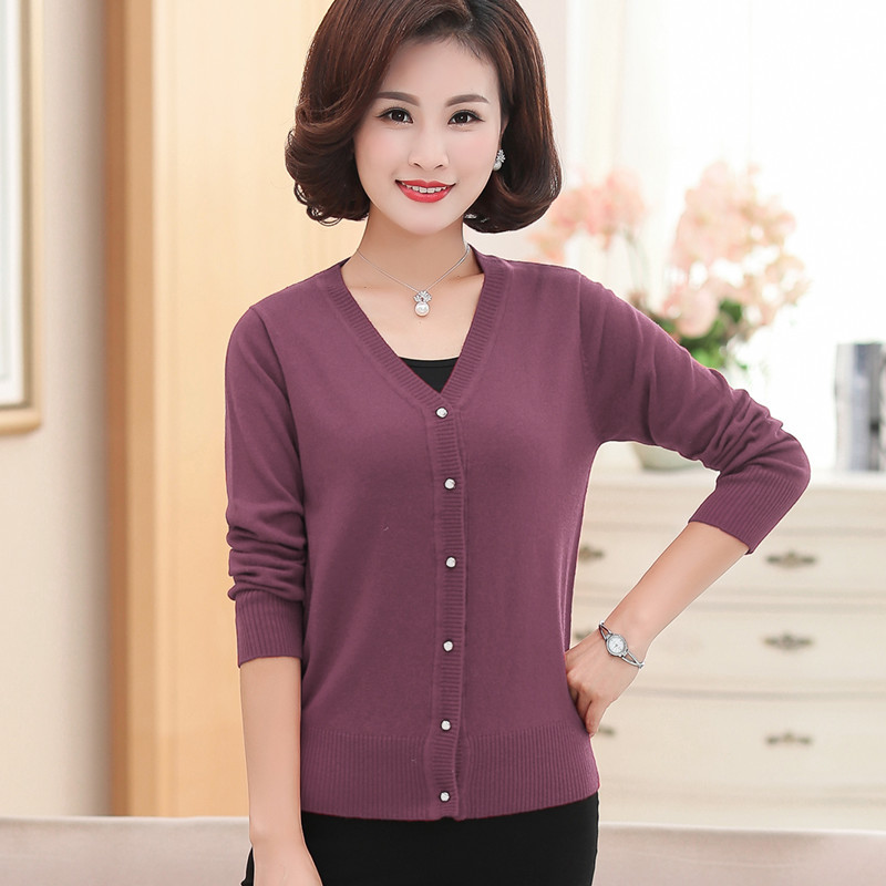 中老年女装春秋针织衫开衫毛衣女薄款纯色4050岁妈妈装v领羊毛衫