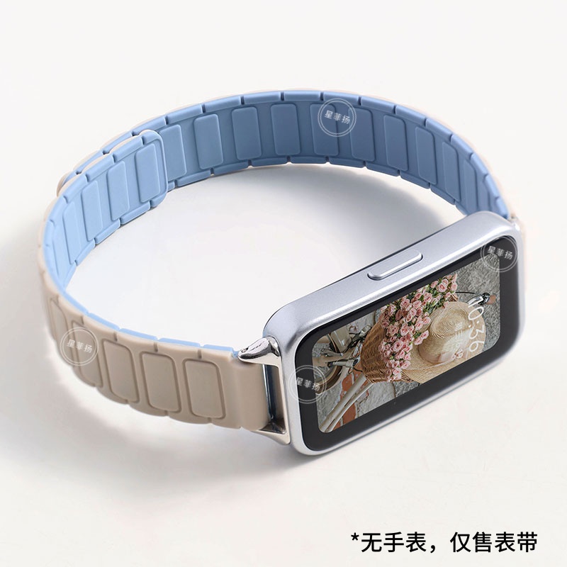 适用华为手环10表带9手表8荣耀9磁吸硅胶运动腕带watch智能NFC女撞色honor9手表带个性创意透气3264 古董白配薄雾蓝 适用华为手环10/9/8/NFC版表带+连接器