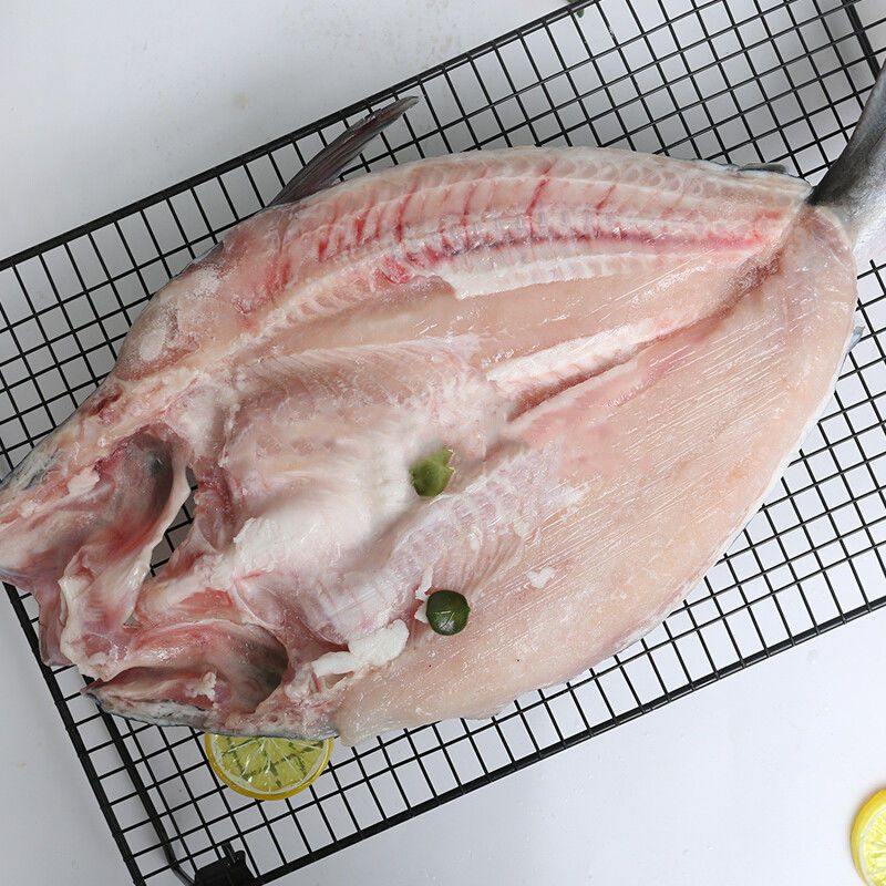开背巴沙鱼带皮叉尾鱼湄公鱼开背龙利鱼新鲜烤鱼专