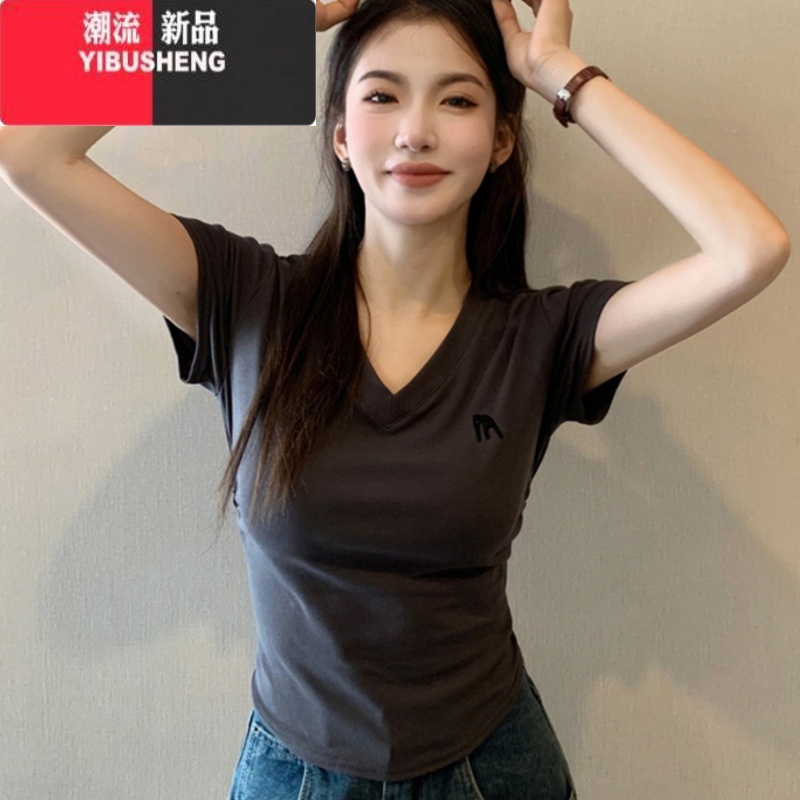 服装鞋帽>女装>女士t恤>伊布苼(yibusheng)>伊布苼(yibusheng)女士t恤