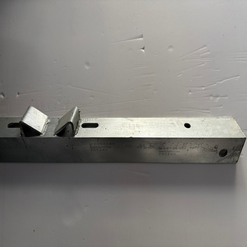 WJ 热镀锌高压横担 6mm*63mm*680mm 根高清大图