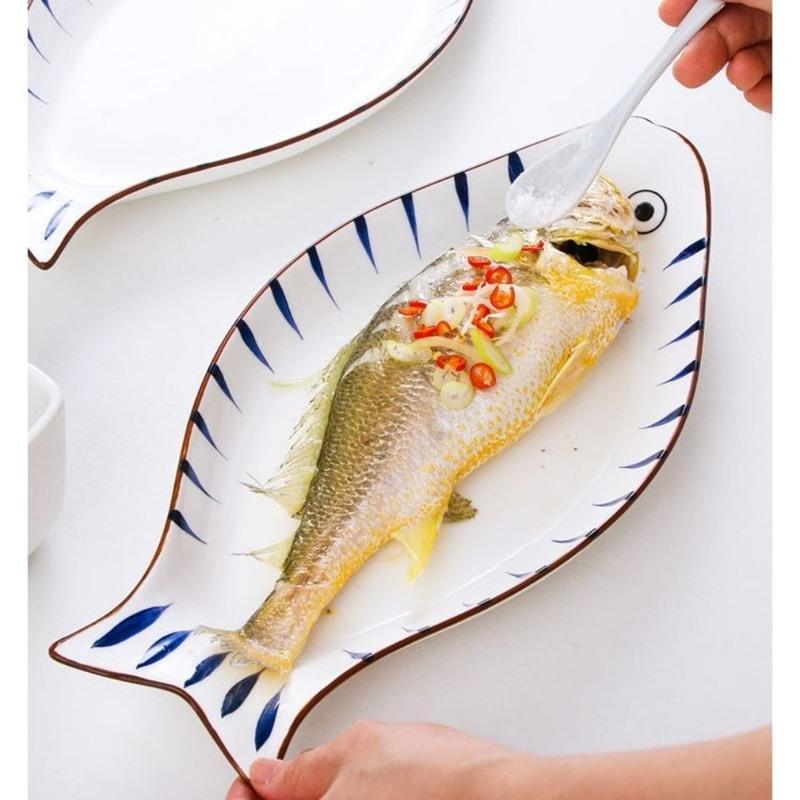 鱼盘子家用创意新款鱼碟子鱼盘家用大号个性鱼形盘陶瓷蒸鱼盘子14寸鱼