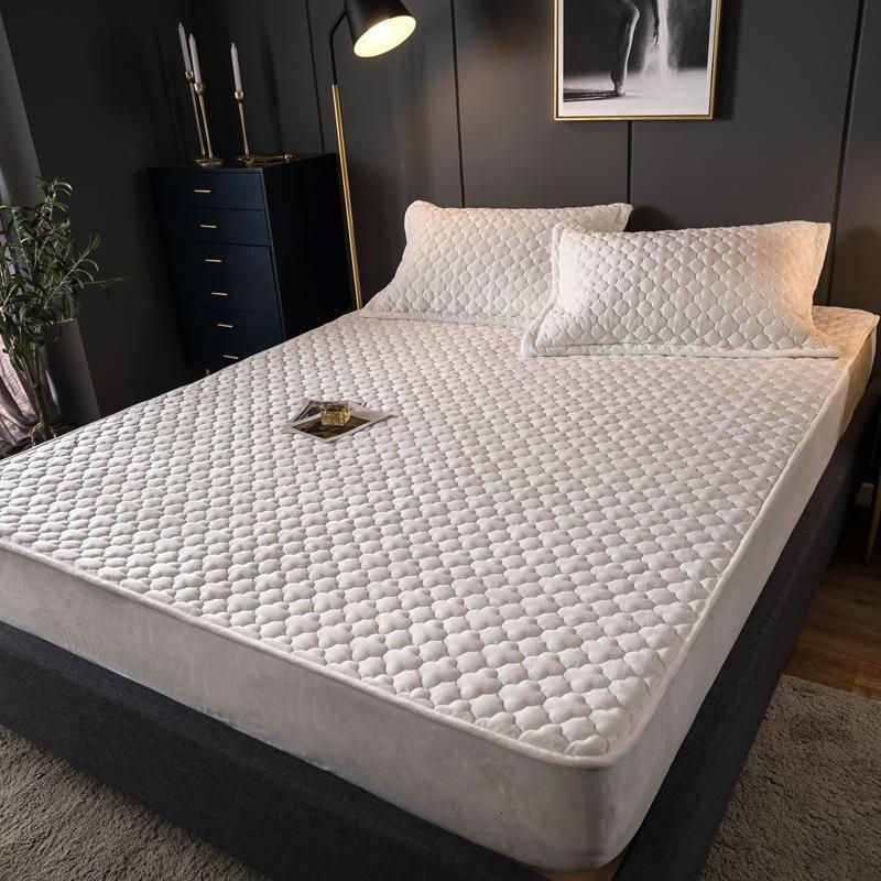 家柏饰(CORATED)加厚夹棉床笠单件床单床罩床垫保护套防滑固定防尘罩 水晶绒夹棉床笠-珍珠白 200*220cm【床笠三件套】适合30cm内床垫