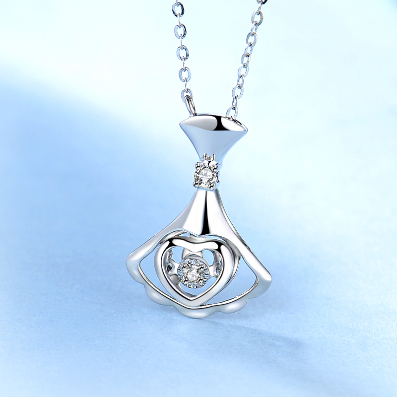 金至福18k金钻石项链锁骨链吊坠女灵动风车时尚轻奢送女友礼物纪念日