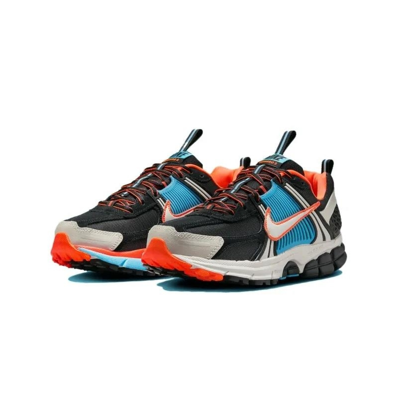 NIKE耐克跑步鞋ZOOM VOMERO 5 PRM轻便透气低帮女鞋FZ3963-010 D