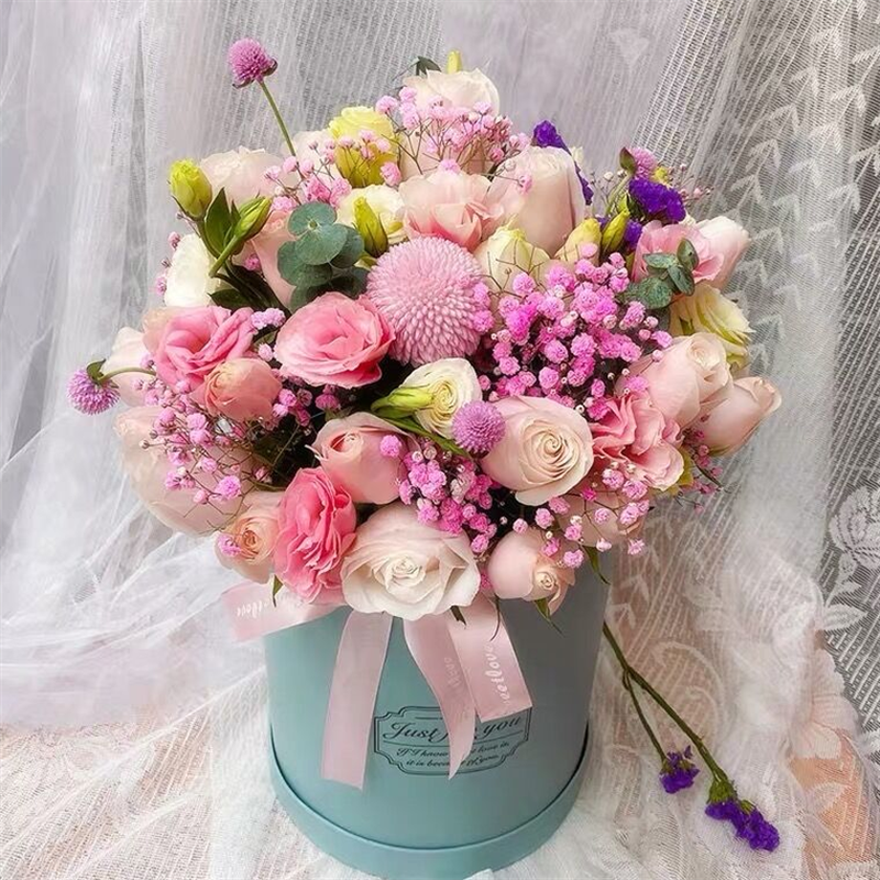 同城鲜花抱抱桶康乃馨粉玫瑰混搭抱抱桶全国配送