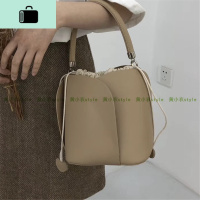 小众花朵抽绳水桶包2020新款仙女复古手提水桶包大容量单肩斜挎包NEWLAKE 杏色