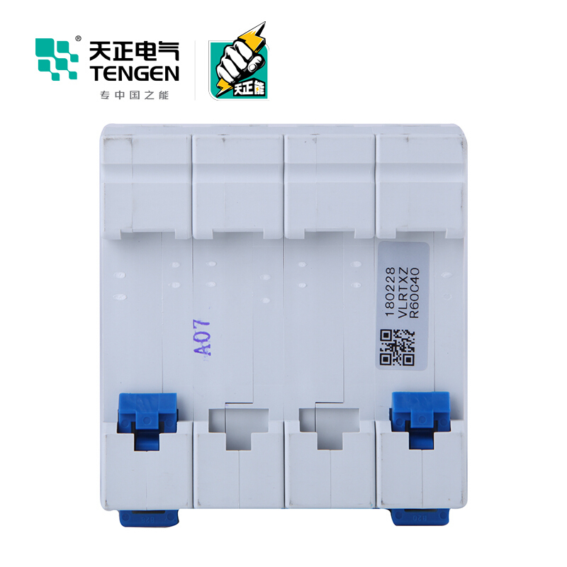 天正电气 DZ47-63 4P C 40A 4.5KA 01060020362 微型断路器