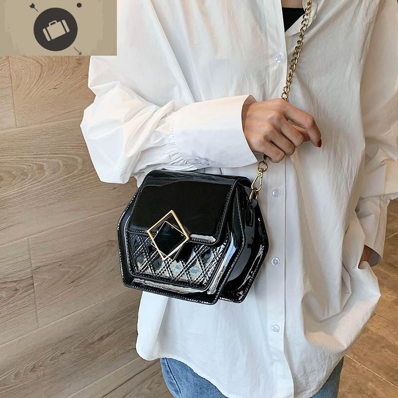网红漆皮小包包女2020流行新款潮韩版百搭斜挎包链条包时尚小方包艾狄