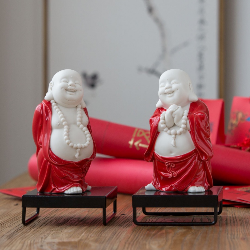 中式弥勒佛大肚笑佛摆件陶瓷佛像瓷器礼品家居装饰品客厅摆设 三维工匠 17#《静思观音》送车用防滑垫高清大图