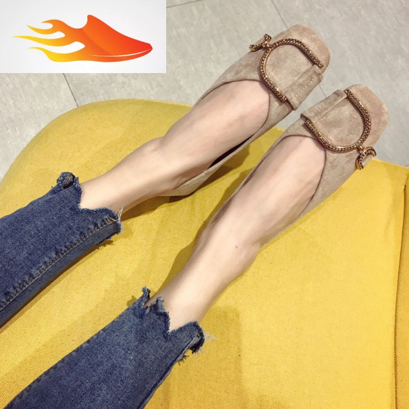 fishbasket绒面百搭水钻搭扣平底单鞋女浅口大码女鞋韩版春款软底黑色