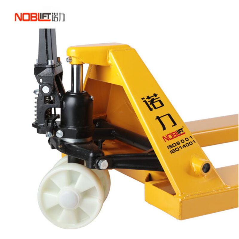 诺力 诺力NOBLIFT AC30 一体泵液压手动叉车 宽540×长1150 尼龙轮