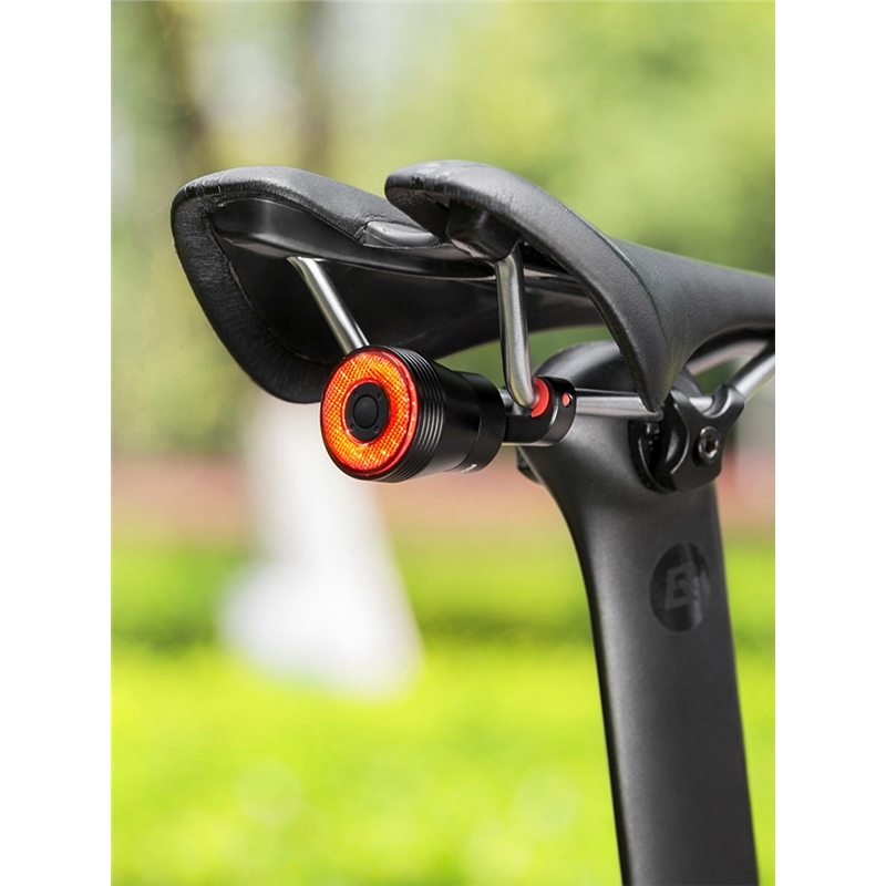 自行车尾灯魅扣智能感应刹车灯骑行装备山地车公路车夜骑尾灯