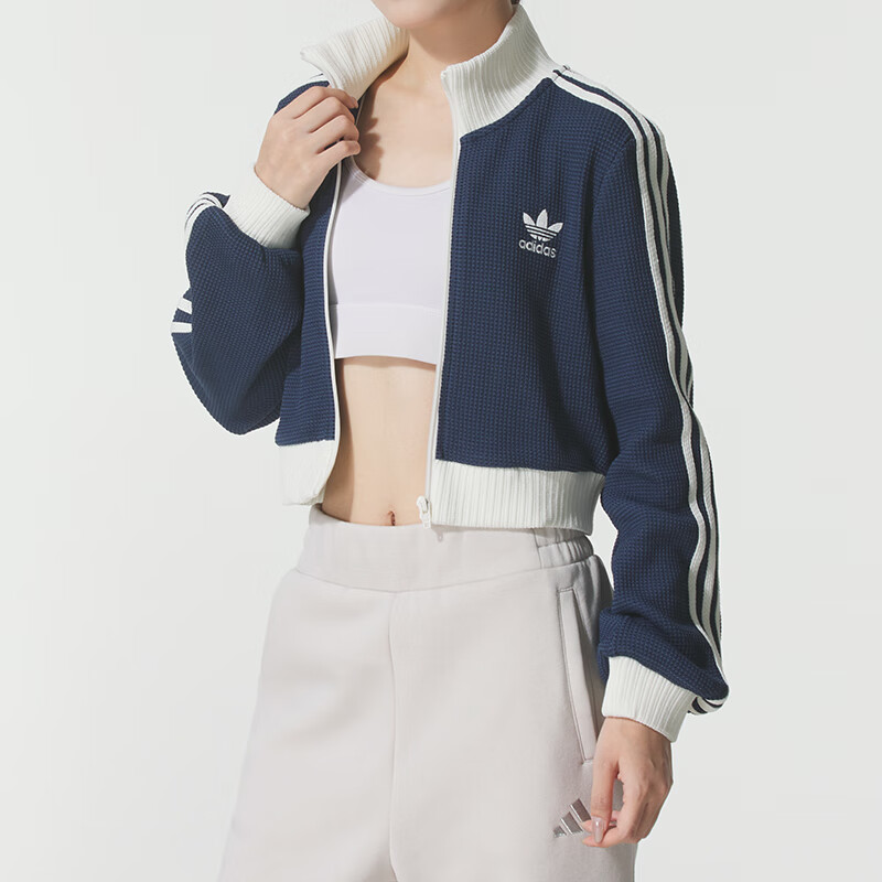 阿迪达斯 (adidas)三叶草外套女子时尚潮流运动休闲针织修身夹克JN0724 ZP高清大图