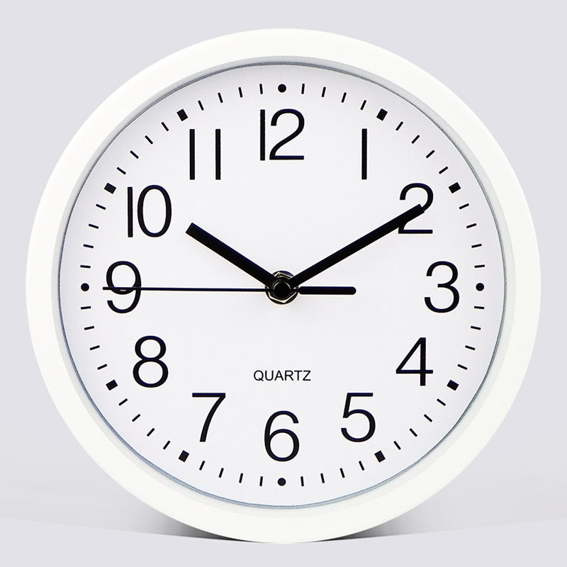 8英寸挂钟时尚简约客厅小钟表卧室壁饰墙钟时钟象牙白