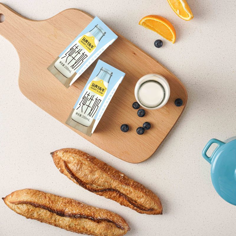 认养一头牛全脂纯牛奶200ml*10盒*3箱牛奶整箱批发高清大图