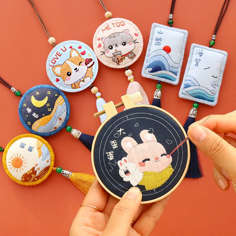 蛋糕柴犬圆形绣绷香料盒平安符刺绣diy材料包手工制作情侣香囊荷包