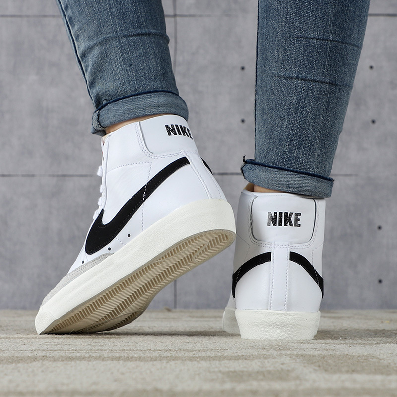 Nike耐克女鞋2021新款运动鞋耐磨休闲板鞋CZ1055-100