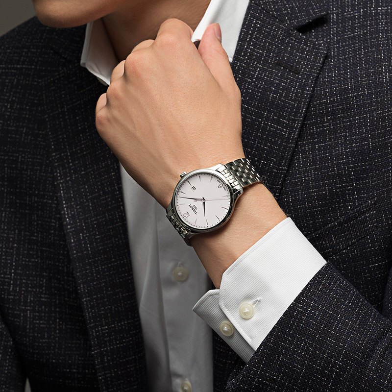 天梭(TISSOT)手表瑞士品牌男表 经典商务正装 休闲钢带俊雅系列 石英表 男 T063.610.11.037.00