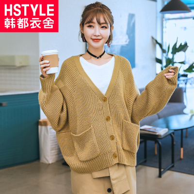 韩都衣舍2018新款女装春装韩版宽松V领毛衣开衫针织衫JM8156蒖