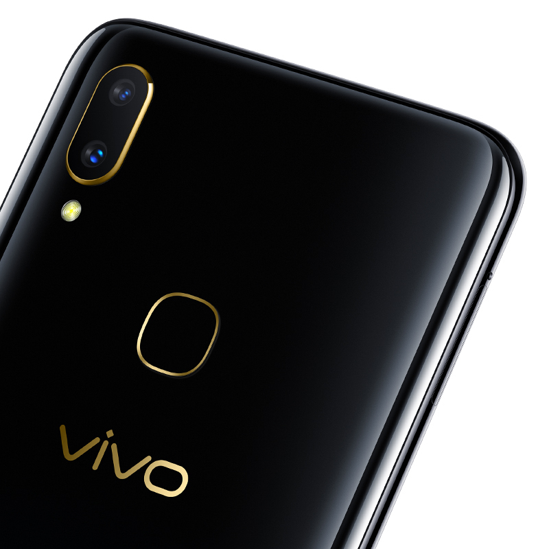 vivoZ3 4+64G 星夜黑 性能实力派 全面屏游戏手机 全网通4G手机