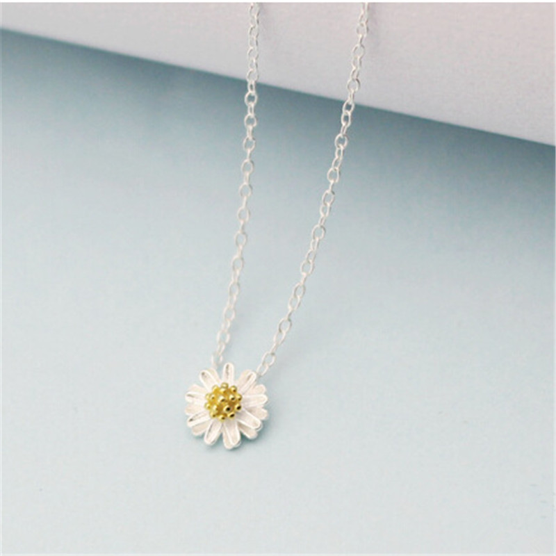 S925银饰品坠 小雏菊花 锁骨项链 日韩清新甜美系送女朋友七夕情人节礼物