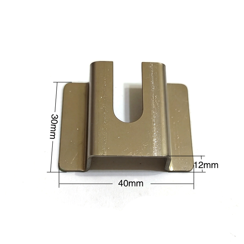 邢鲲 不锈钢卡扣40×30×12安全链扣 防滑耐磨 高强度合金 防脱设计 便携轻巧 适合宠物户外使用高清大图