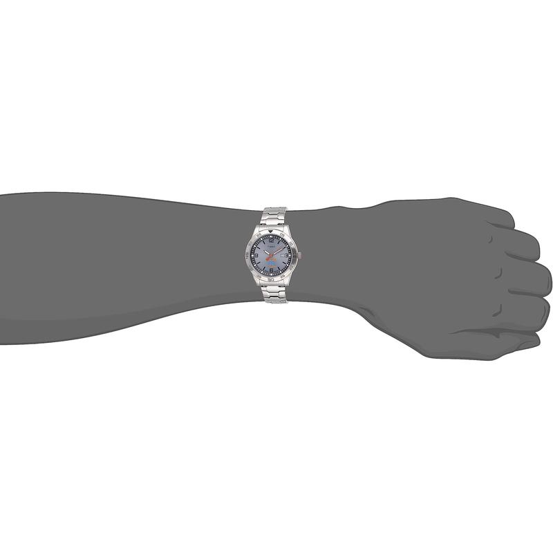 TIMEX男士运动腕表银色表盘不锈钢表带经典设计潮流配饰高清大图