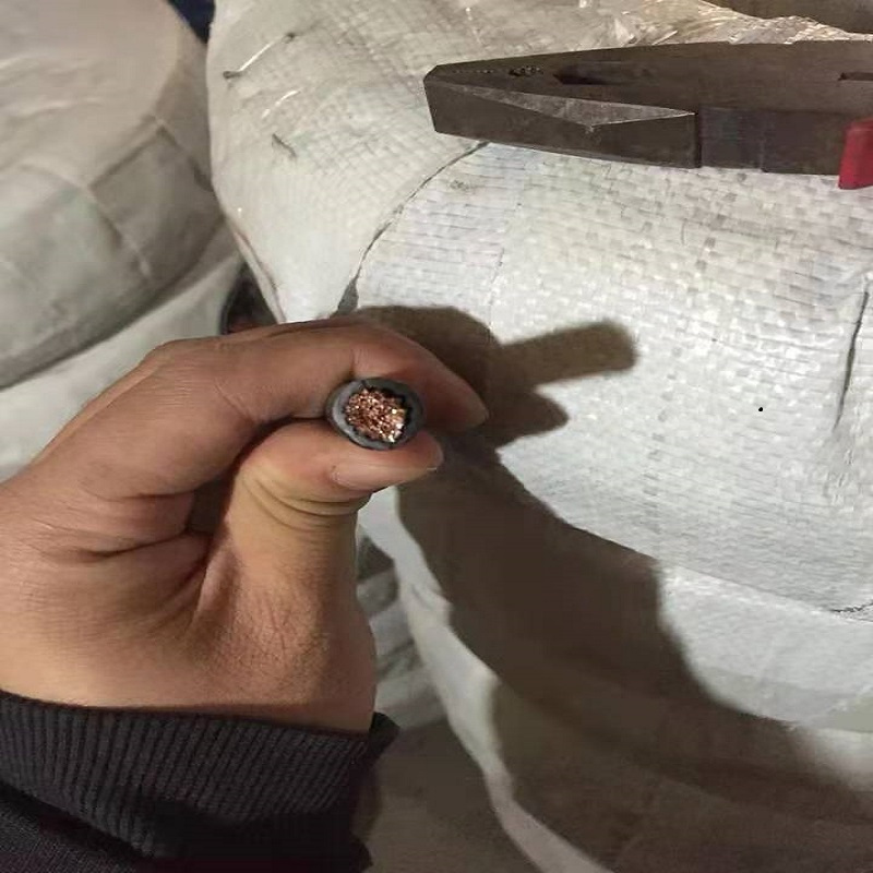 金山 国标橡套电缆 YZ2*4平方 100米