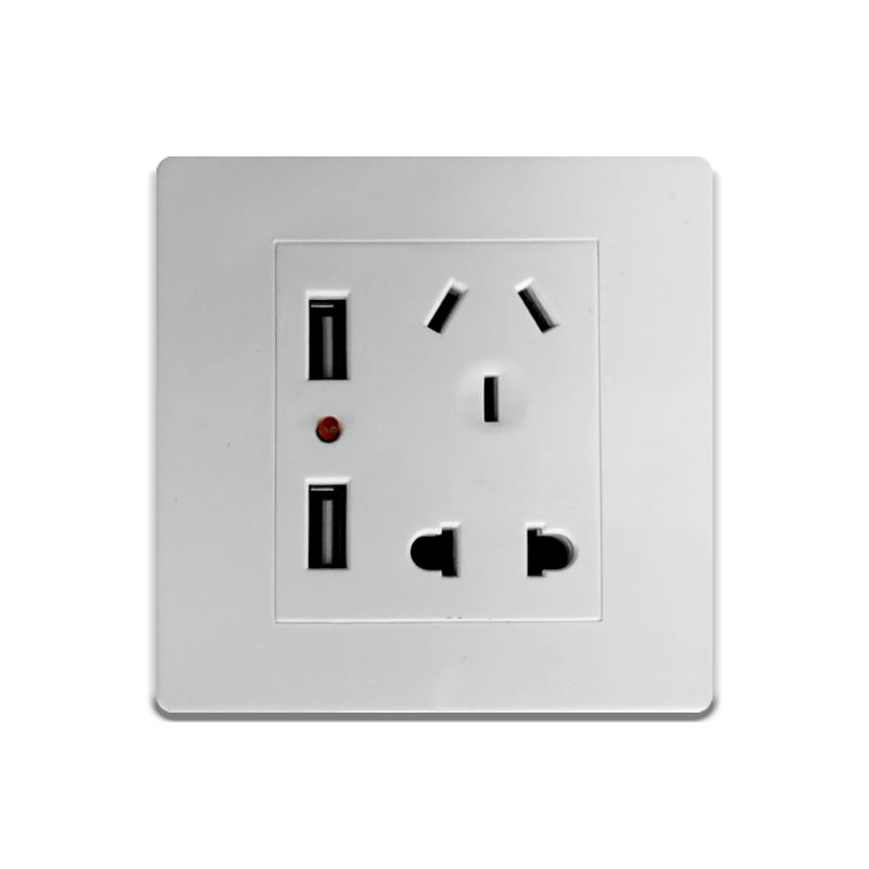 五孔面板插座双USB 220V 10A