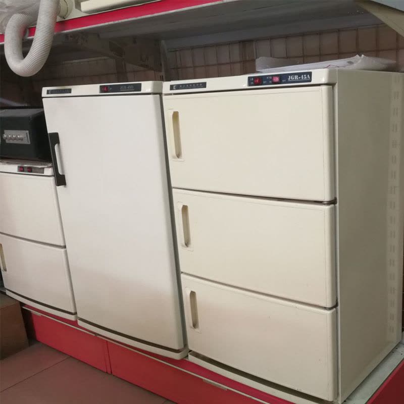 康达JGR-30A双层电热毛巾柜图片