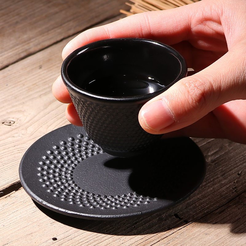 Atelier Tete 日本铸铁茶杯复古生铁杯南部铁壶茶杯 铸铁杯垫功夫茶品茗杯